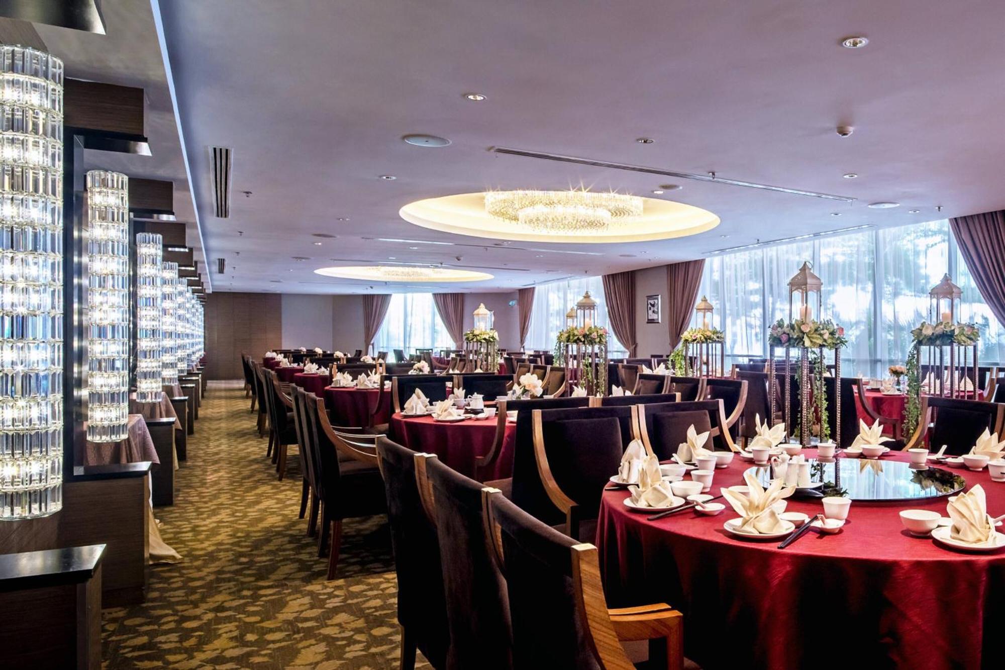 Renaissance Johor Bahru Hotel Eksteriør billede The Chinese restaurant