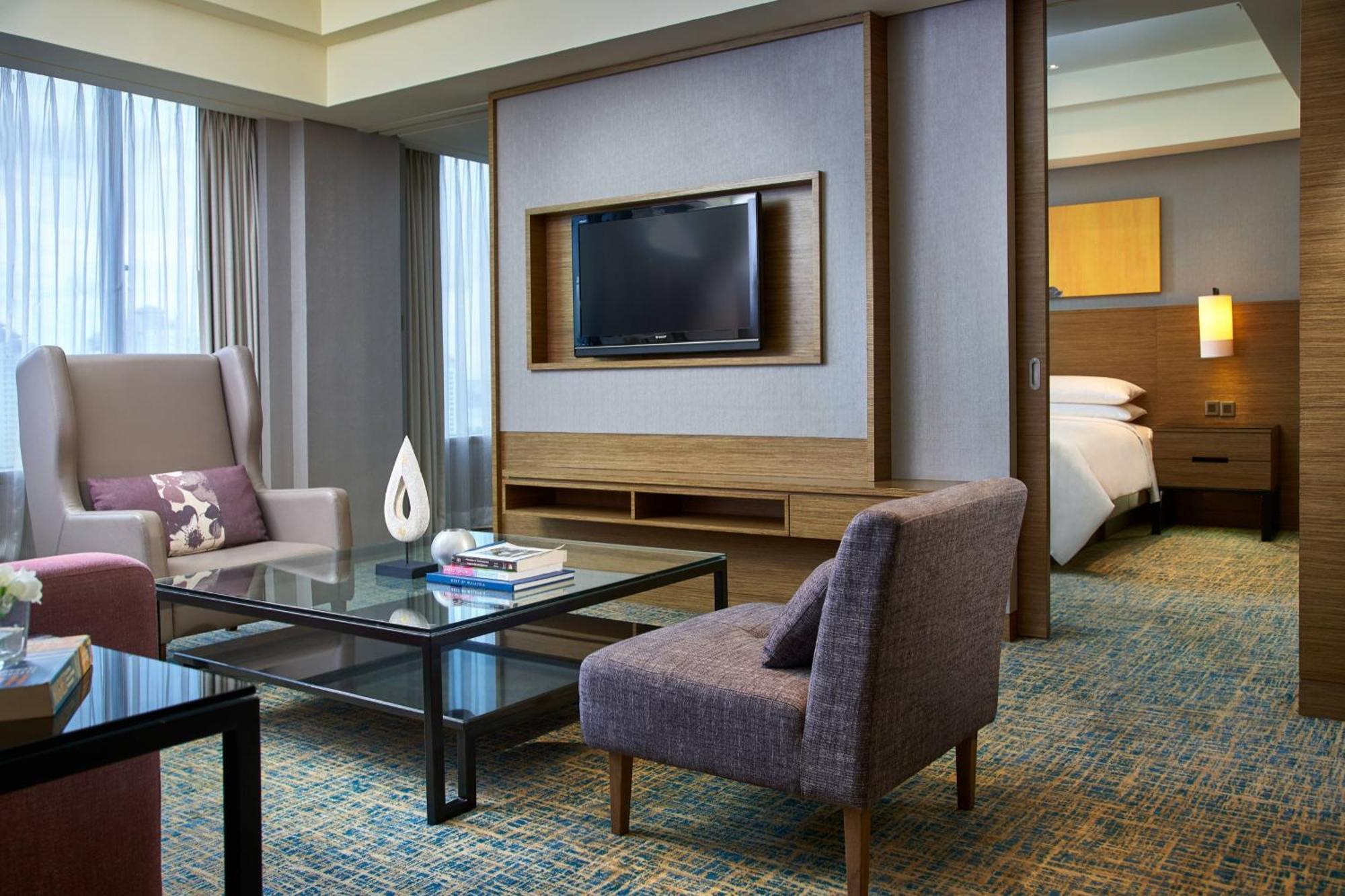 Renaissance Johor Bahru Hotel Eksteriør billede A suite at the hotel